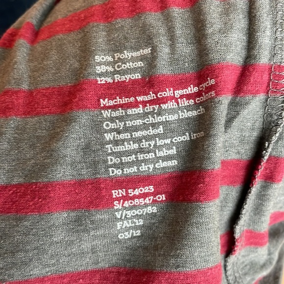 Banana Republic Vintage T-Shirt in Stripes - Picture 5 of 5